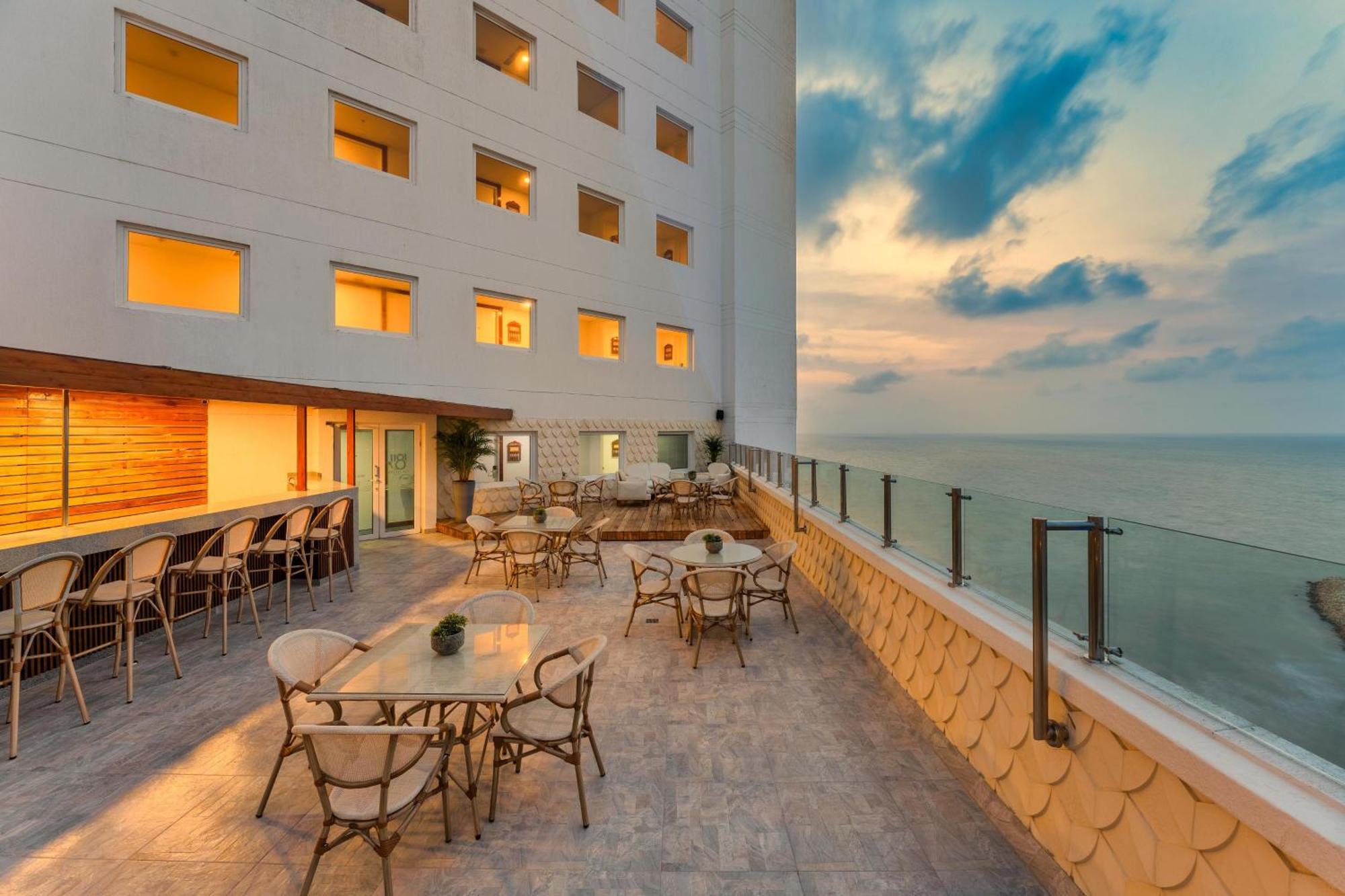 فندق Almirante Cartagena Colombia المظهر الخارجي الصورة The 19th floor Sky Bar